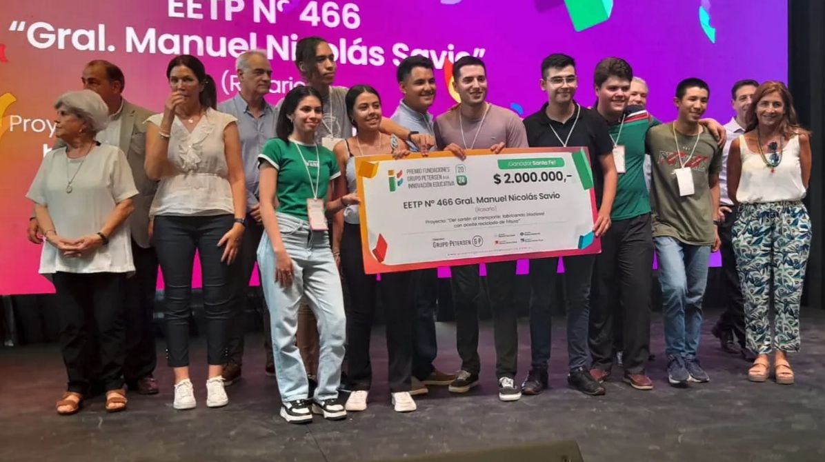 Estudiantes Rosarinos fueron premiados por innovar con Biodiésel de Aceite Reciclado