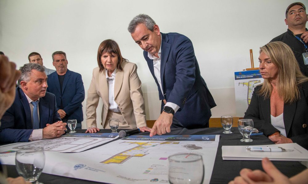 Municipio y Nación firmaron convenio para la urbanización de La Tablada