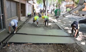 Veredas de hormigón en Rosario: Prueba piloto y lanzamiento del Plan de Obras 2025